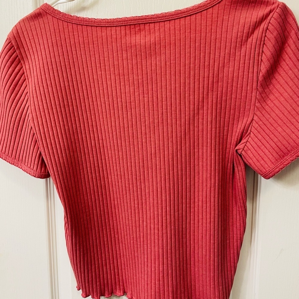 American Eagle Outfitters Ribbed Top in Pink - Picture 3 of 3